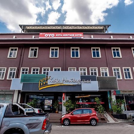 Oyo 625 Kota Heritage Hotel Kota Tinggi Luaran gambar