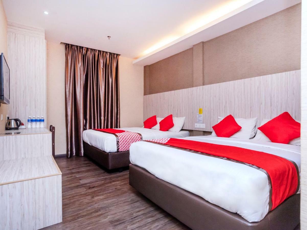 Oyo 625 Kota Heritage Hotel Kota Tinggi Luaran gambar