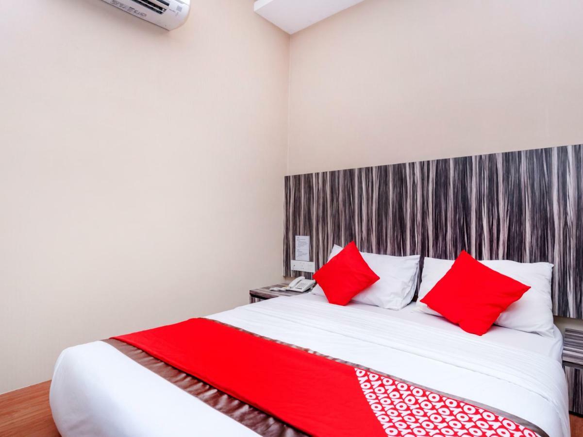 Oyo 625 Kota Heritage Hotel Kota Tinggi Luaran gambar